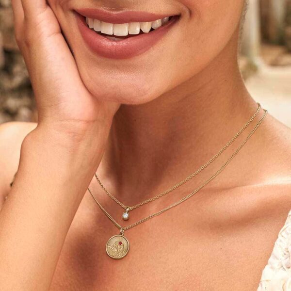 Set de collares Lira. Yanbal